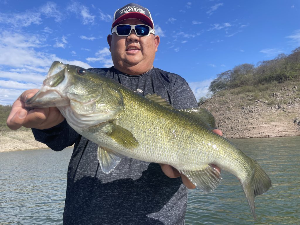 Lake Comedero Fishing - Papachal Lodge